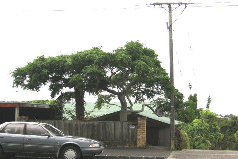 Photo of property in 137 Hinemoa Street, Birkenhead, Auckland, 0626