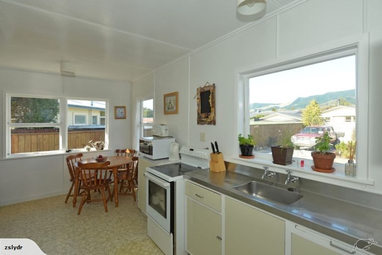 Photo of property in 65 Gladstone Road, Richmond, 7020