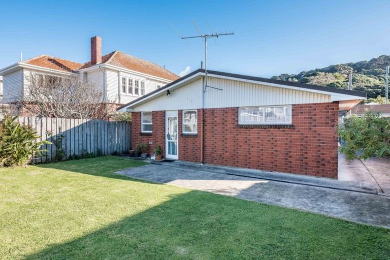 Photo of property in 23 Moxham Avenue, Hataitai, Wellington, 6021