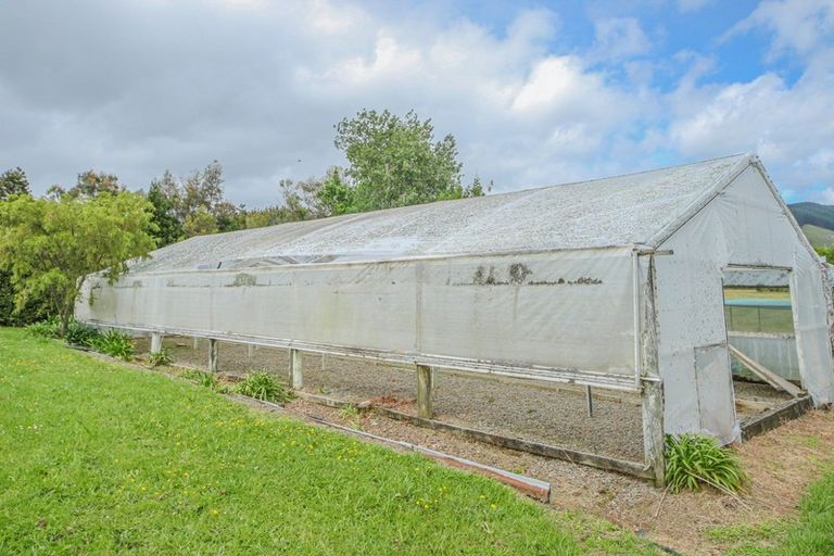 Photo of property in 119 Engles Road, Shannon, 4821