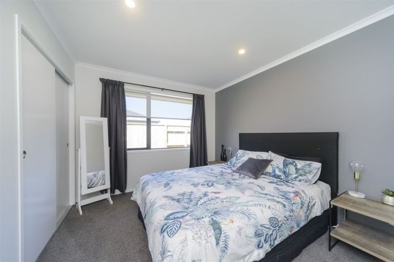 Photo of property in 22 Monarch Drive, Ashhurst, 4810