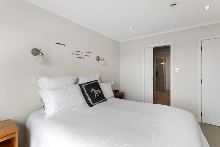 Photo of property in White Isle Apartments, 13/23 Quay Street, Whakatane, 3120