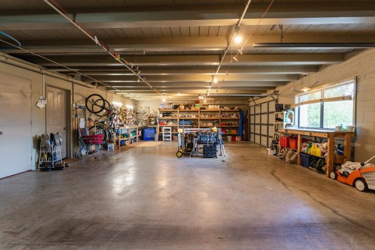 Photo of property in 28 Joe Brown Avenue, Mosgiel, 9024