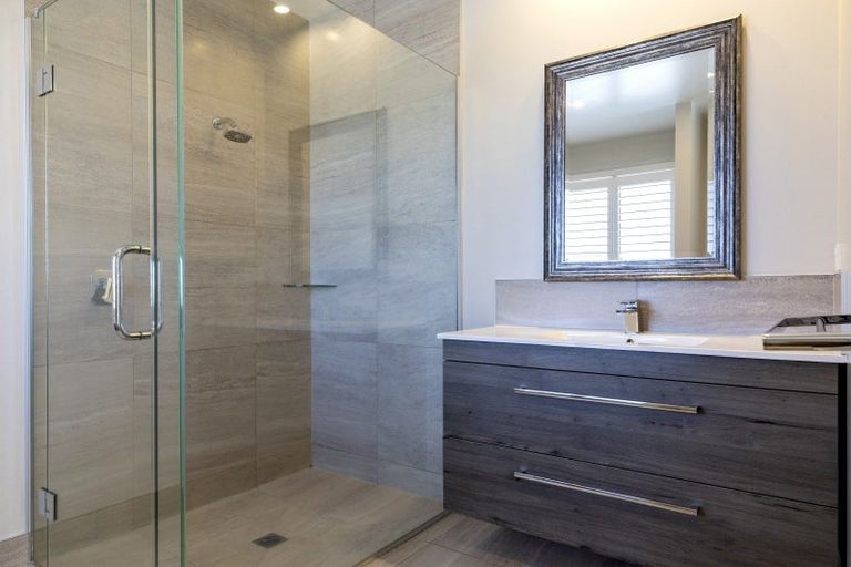 Photo of property in 146 Highland Drive, Acacia Bay, Taupo, 3385