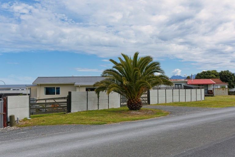 Photo of property in 148 South Bay Parade, South Bay, Kaikoura, 7300