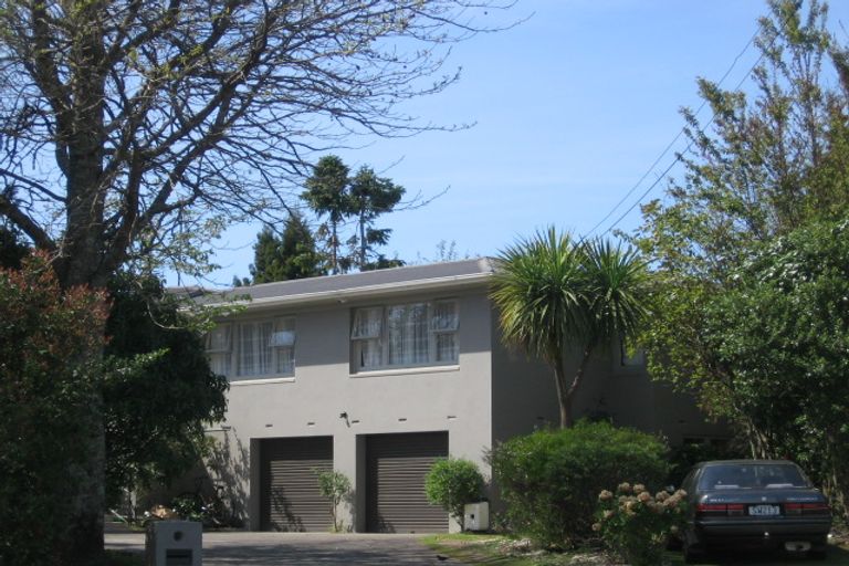 Photo of property in 6 Garden Place, Hillcrest, Rotorua, 3015