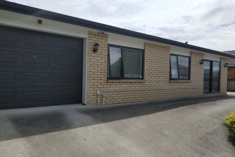 Photo of property in 24 Fitzroy Street, Papatoetoe, Auckland, 2104