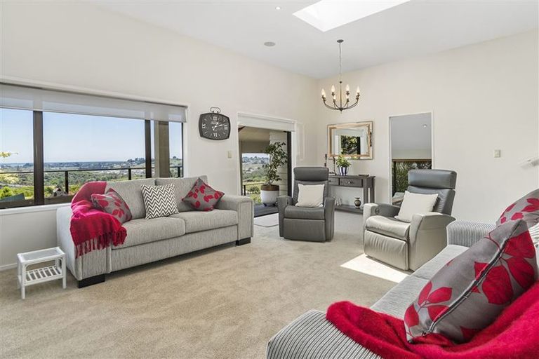 Photo of property in 187 Cambridge Road, Bethlehem, Tauranga, 3110