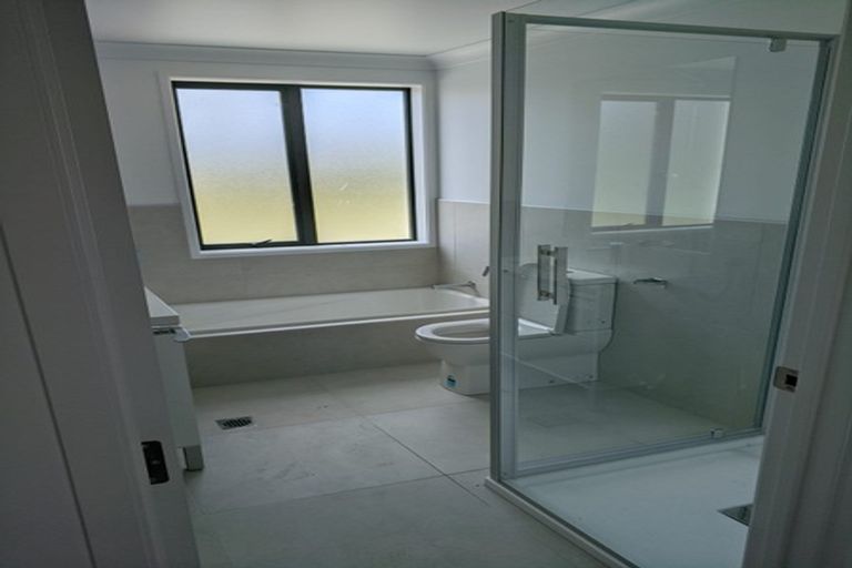 Photo of property in 31c O'meara Street, Swanson, Auckland, 0614