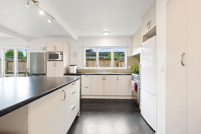 Photo of property in 28 Clements Crescent, Queenwood, Hamilton, 3210