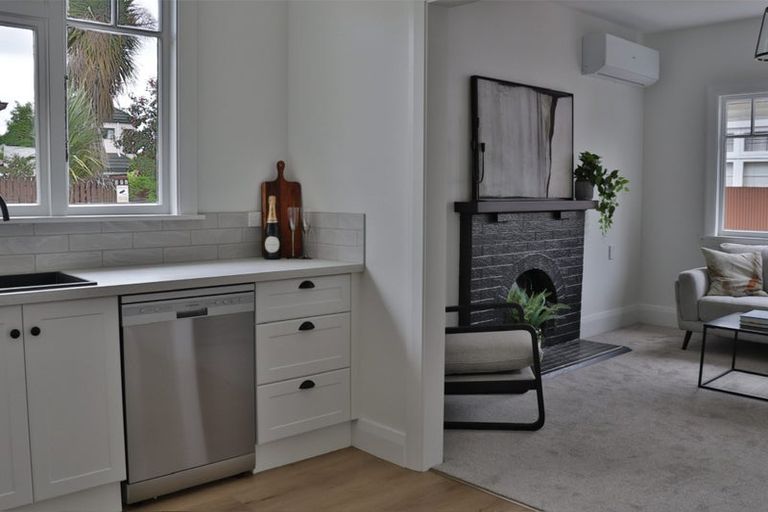 Photo of property in 1/37 Hinemoa Street, Spreydon, Christchurch, 8024