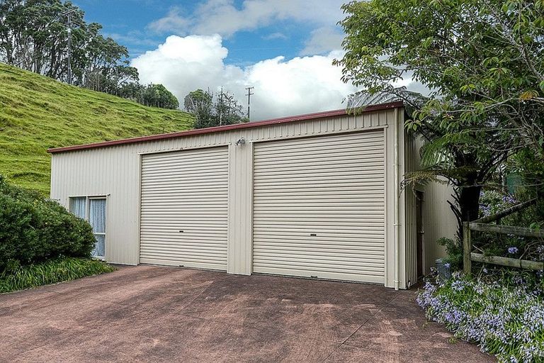 Photo of property in 396 Tukapa Street, Hurdon, New Plymouth, 4310