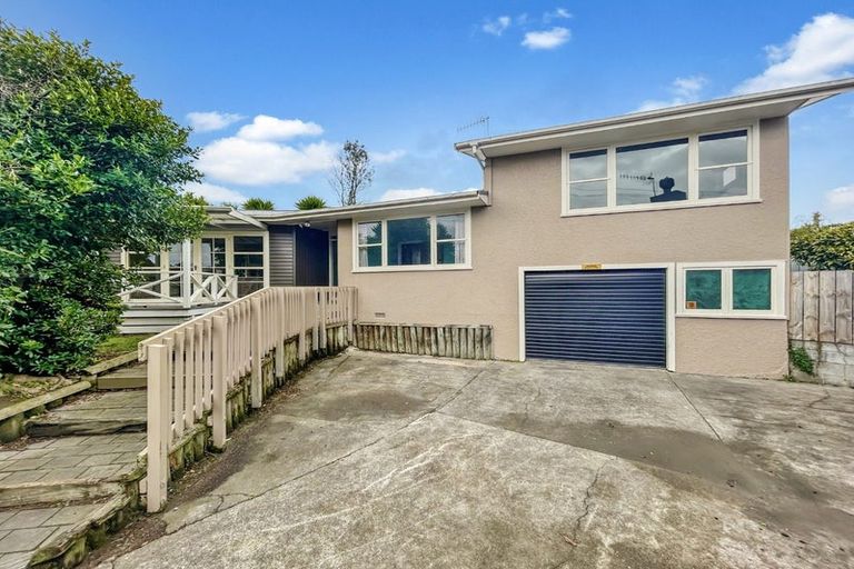 Photo of property in 18 Slacks Road, Awapuni, Palmerston North, 4412