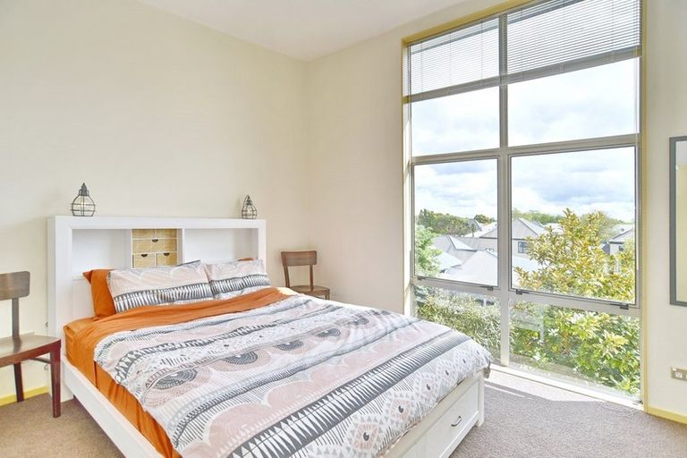 Photo of property in 6/54 Champion Street, Edgeware, Christchurch, 8013