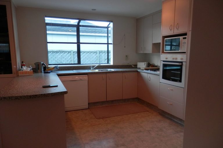 Photo of property in 3 Macalister Place, Miramar, Wellington, 6022