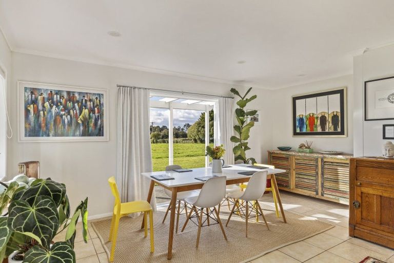 Photo of property in 369 Tariki Road, Ratapiko, 4390