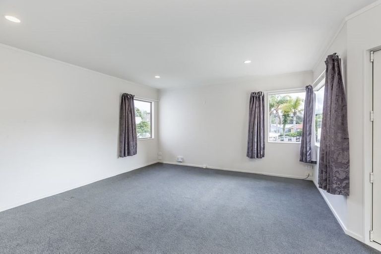 Photo of property in 1/11 Mably Court, Stanmore Bay, Whangaparaoa, 0932