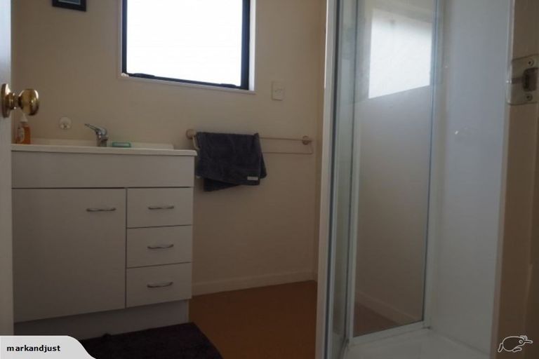 Photo of property in 66 Park Avenue, Waitarere Beach, Levin, 5510