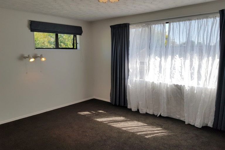 Photo of property in 55a Ambleside Drive, Burnside, Christchurch, 8053