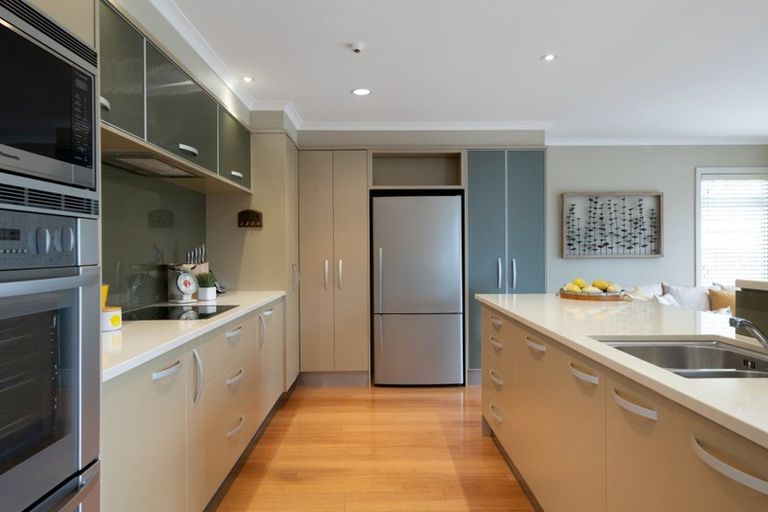 Photo of property in 25 Berwick Place, Mount Maunganui, 3116