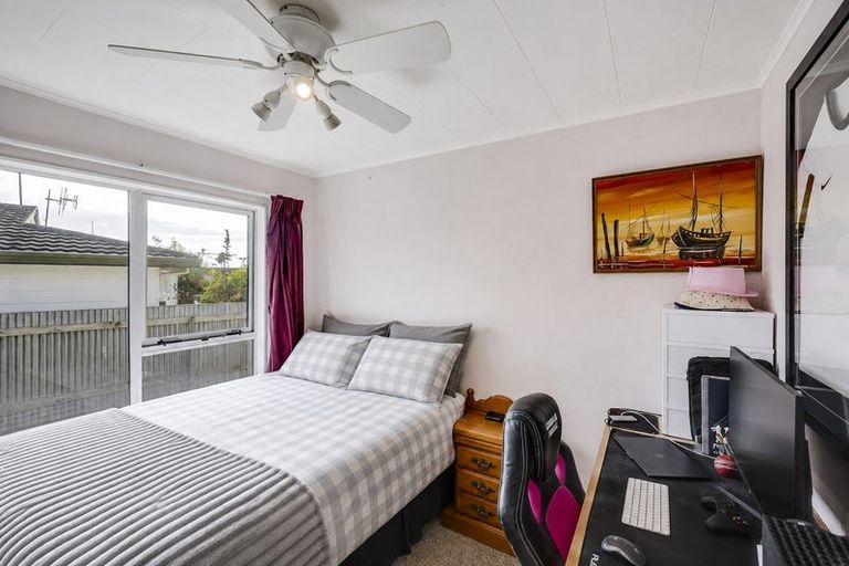 Photo of property in 28 Elliott Street, Taradale, Napier, 4112