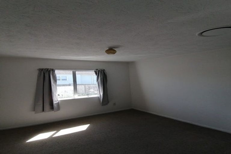 Photo of property in 9 Greenstone Place, Clover Park, Auckland, 2019