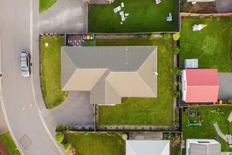 Photo of property in 8 Reserve Close, Woolston, Christchurch, 8062