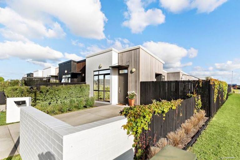 Photo of property in 2 Troop Road, Papakura, 2110