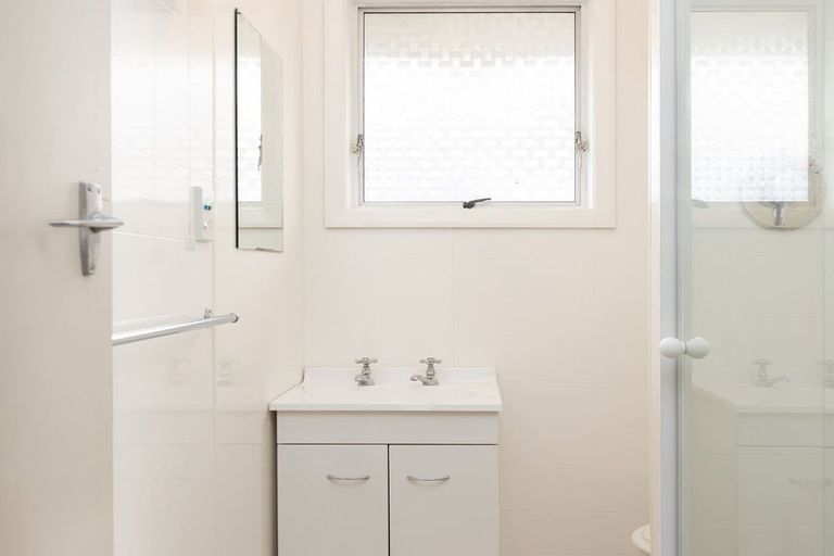 Photo of property in 2/12 Newbourne Crescent, Redwoodtown, Blenheim, 7201