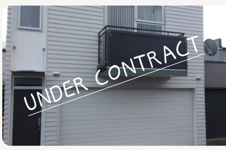 Photo of property in 5 Kauri Drive, Takanini, 2112