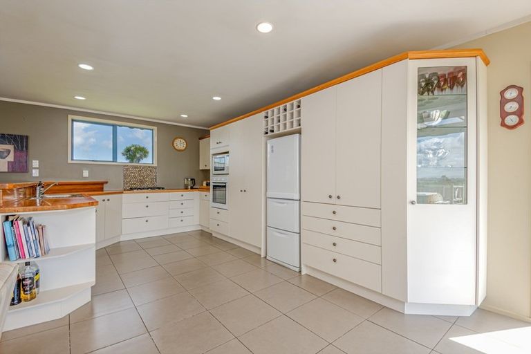 Photo of property in 47 Viles Road, Bulls, 4894