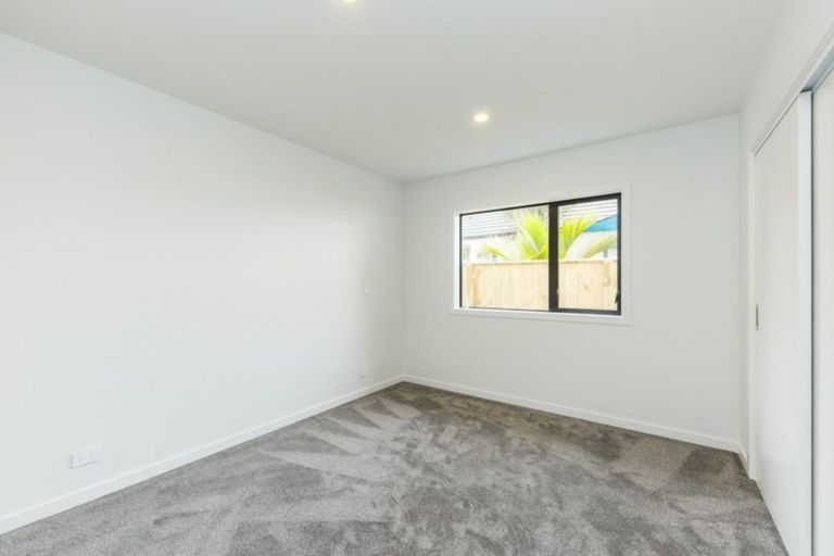 Photo of property in 23 Quinn Road, Levin, 5510