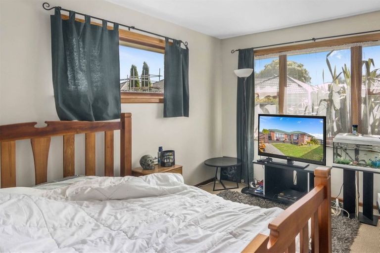 Photo of property in 12a Richill Street, Belfast, Christchurch, 8051