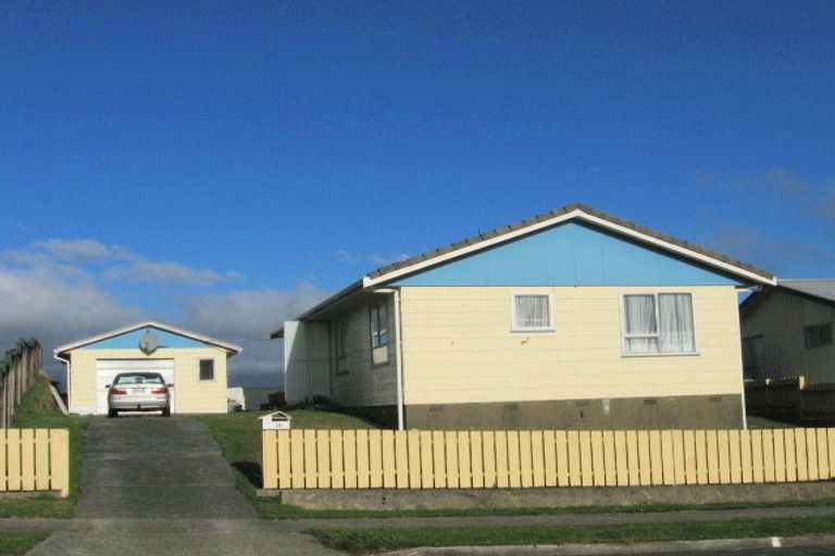 Photo of property in 18 Outram Grove, Kelson, Lower Hutt, 5010