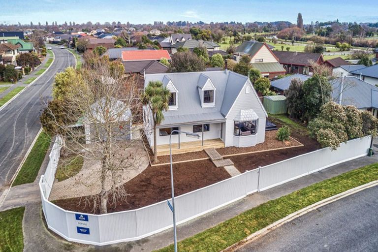 Photo of property in 101 Waratah Street, Avondale, Christchurch, 8061