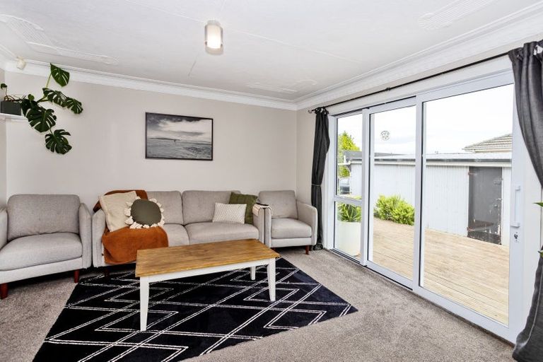 Photo of property in 1 Ward Street, Waverley, Invercargill, 9810