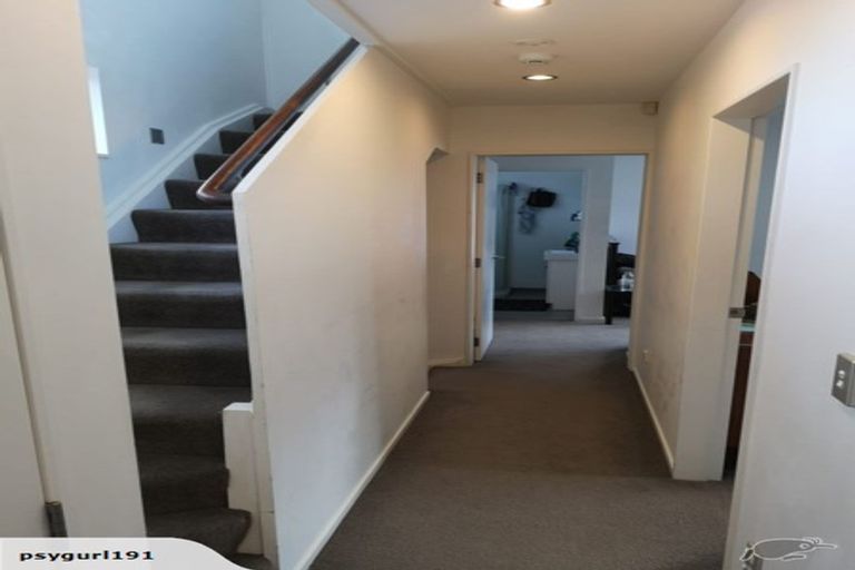 Photo of property in 2/63 Darlington Road, Miramar, Wellington, 6022