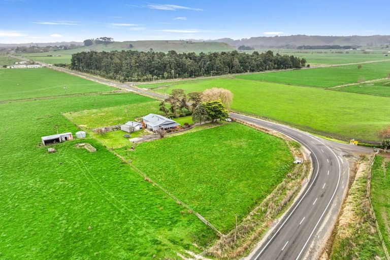 Photo of property in 416 No 3 Line, Okoia, Whanganui, 4582