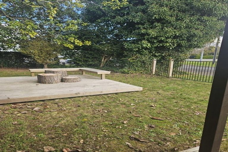 Photo of property in 14 Hamilton Road, Cambridge, 3434