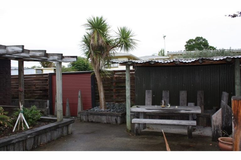 Photo of property in 2/23 Ford Avenue, Te Kamo, Whangarei, 0112