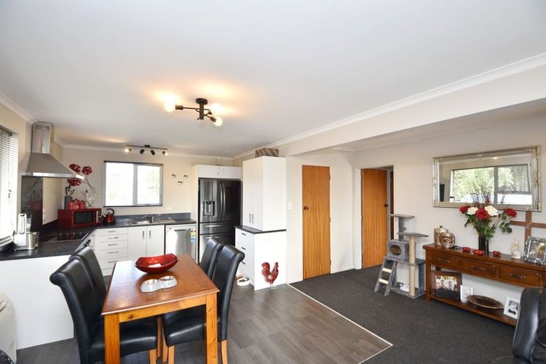 Photo of property in 8 Second Street, Kennington, Invercargill, 9871