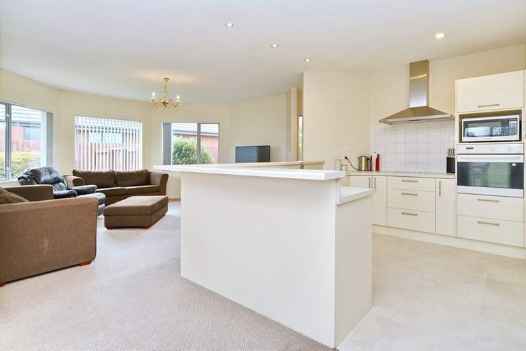 Photo of property in 11 Kotare Avenue, Rangiora, 7400