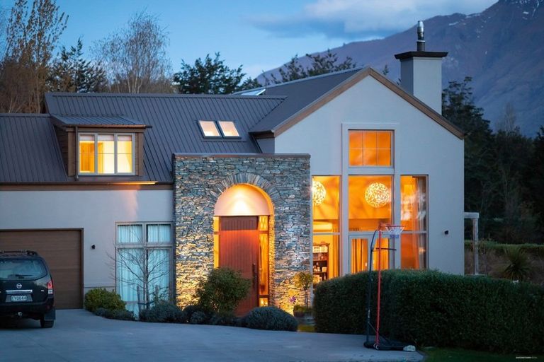 Photo of property in 1136 Glenorchy-queenstown, Mount Creighton, Queenstown, 9371