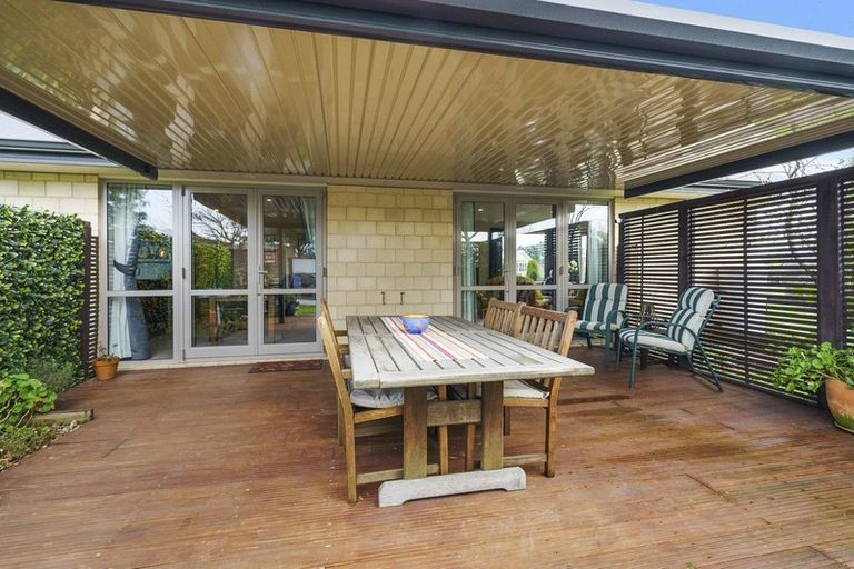 Photo of property in 12 Cherry Lane, Martinborough, 5711