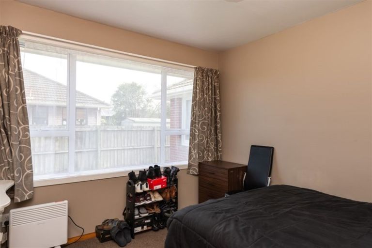 Photo of property in 1/4 Betwin Avenue, Sockburn, Christchurch, 8042