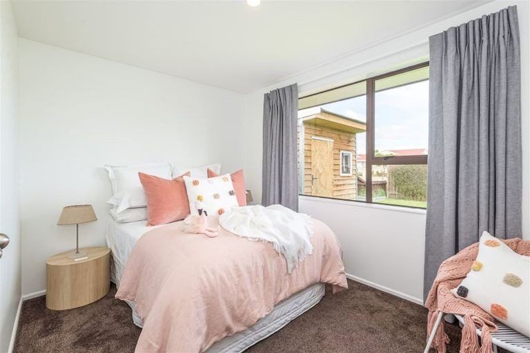 Photo of property in 7a Thistledown Place, Woolston, Christchurch, 8062