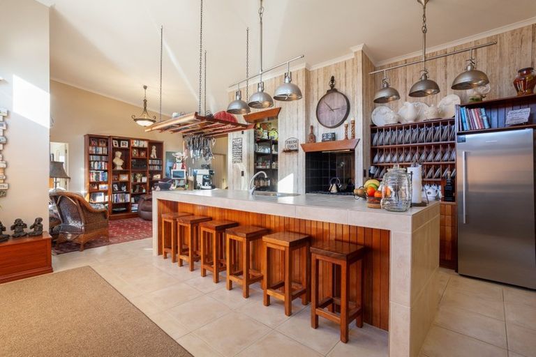 Photo of property in 33 Palm Springs Boulevard, Papamoa Beach, Papamoa, 3118