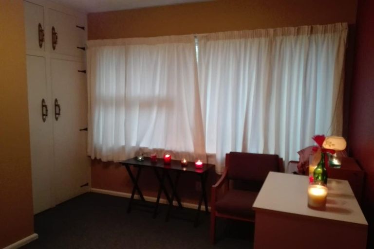 Photo of property in 2/4 Wadeley Road, Ilam, Christchurch, 8041