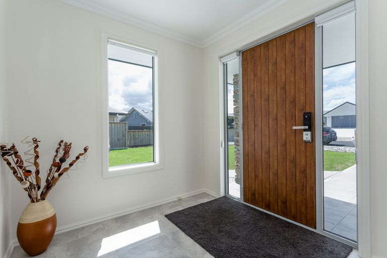 Photo of property in 24 Calluna Crescent, Mosgiel, 9024