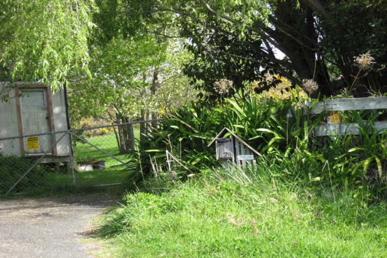 Photo of property in 79 Valley Road, Paraparaumu, 5032